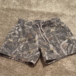 Abercrombie & Fitch Camouflage Men's essential Shorts